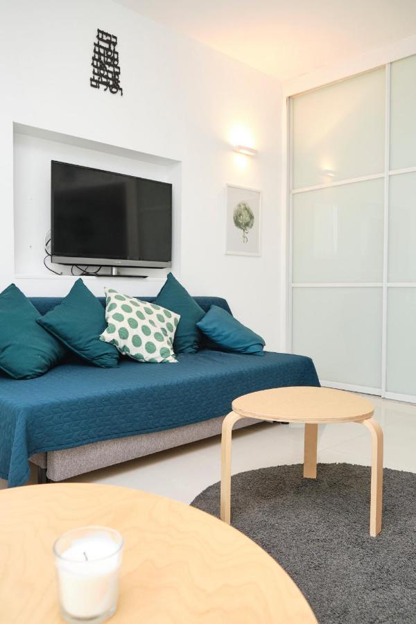 Apartamento Sunny Sea View Studio Herzelia Exterior foto