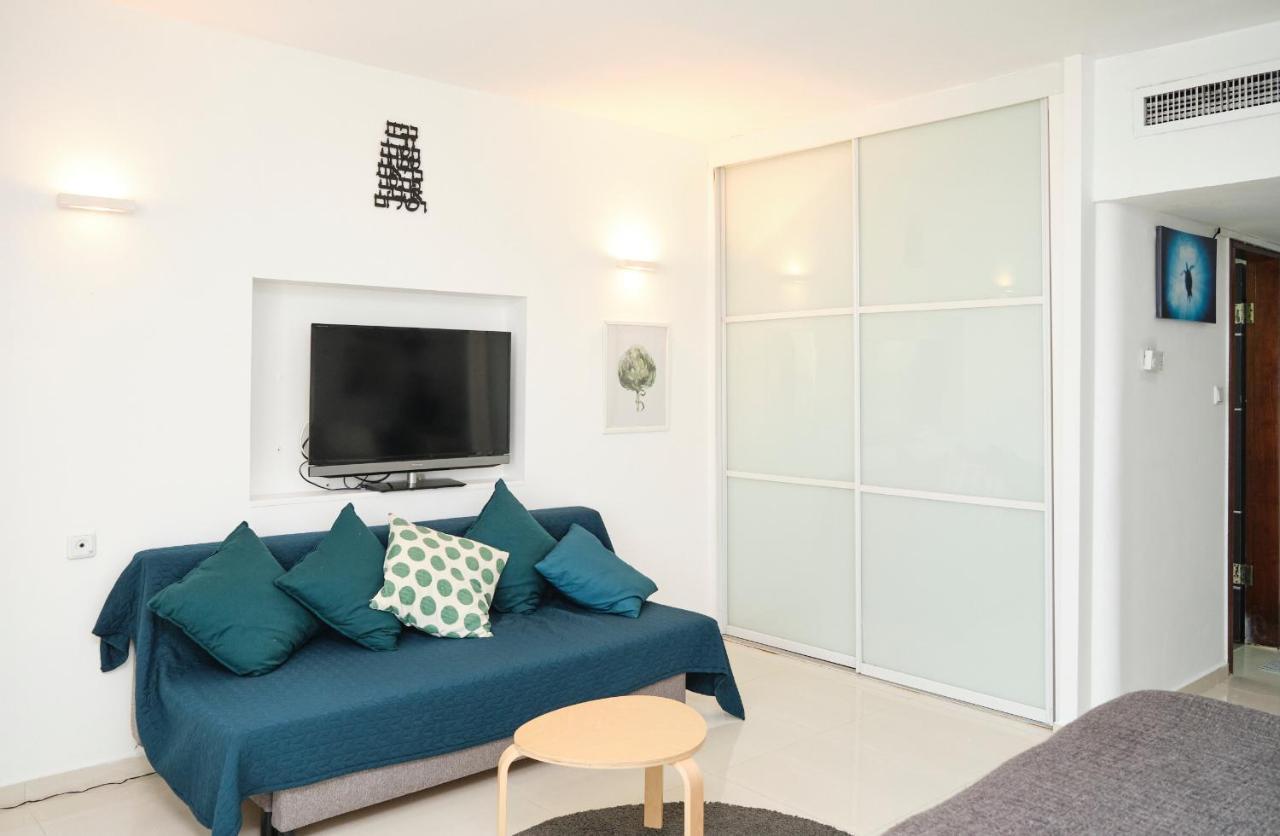 Apartamento Sunny Sea View Studio Herzelia Exterior foto
