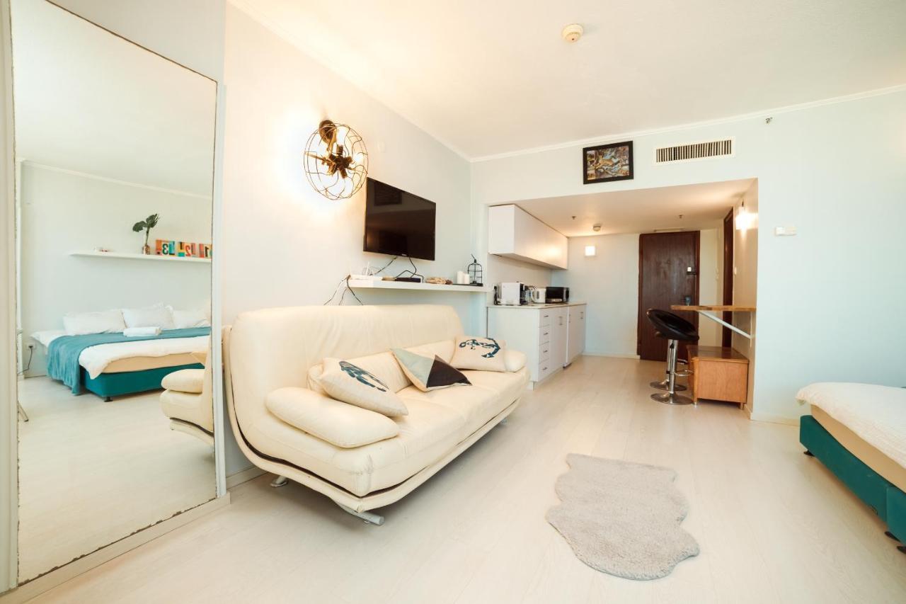 Apartamento Sunny Sea View Studio Herzelia Exterior foto